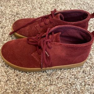 Gap burgundy shoes